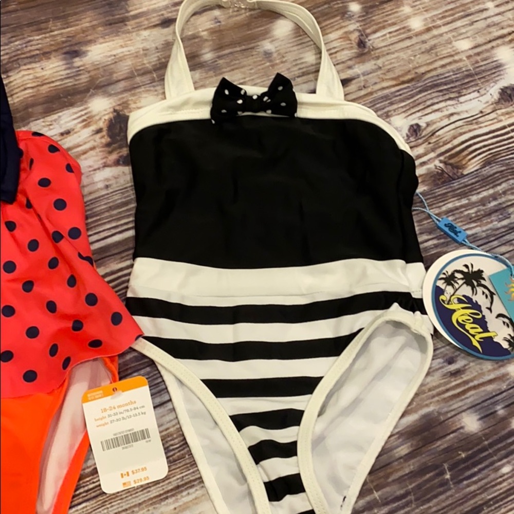 NWT Lot of 2 toddler bathing suits - Picture 3 of 6